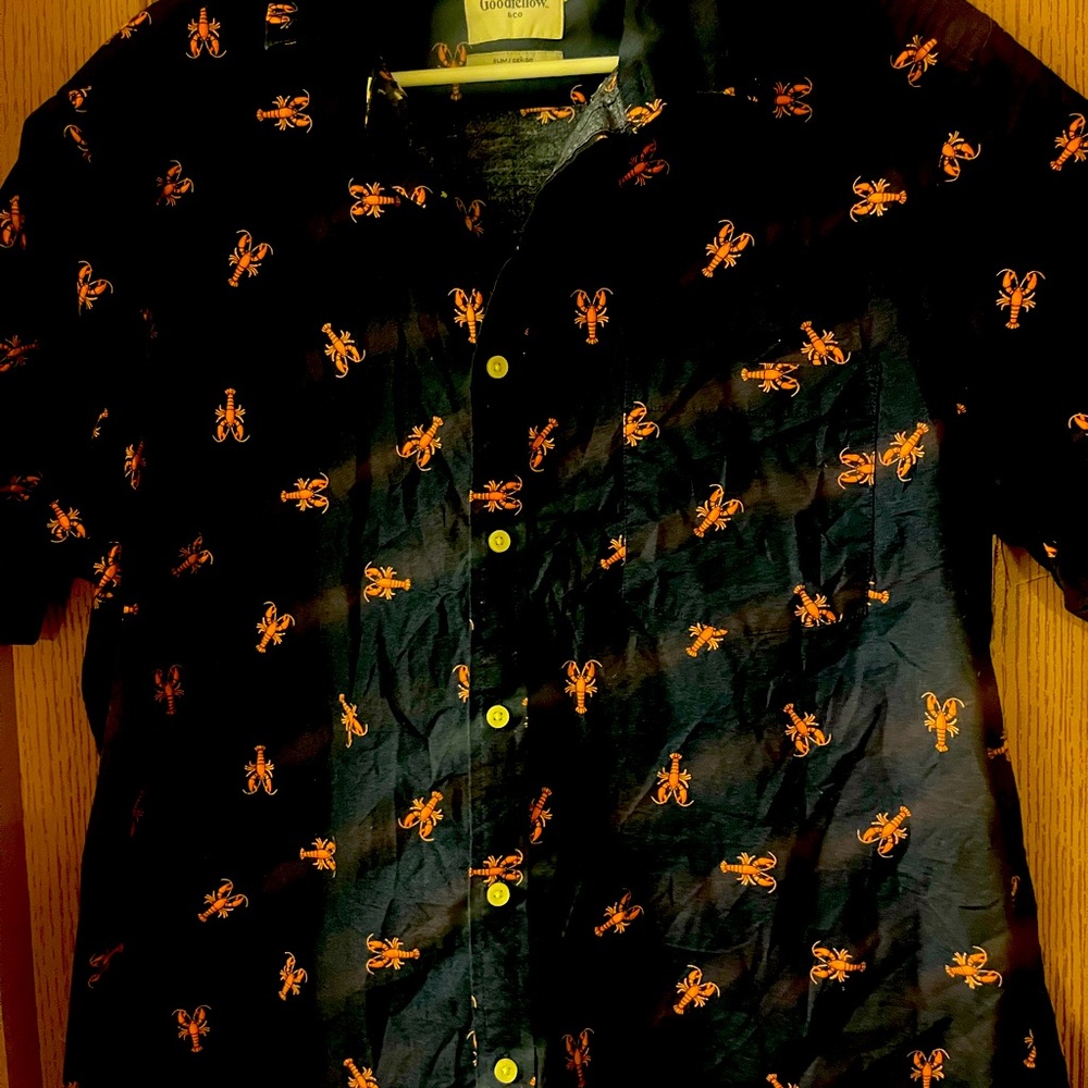 Men’s button up shirt with crawfish pattern